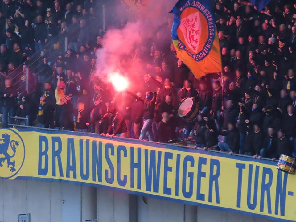 Hannover 96 – Eintracht Braunschweig 2-0 (15)