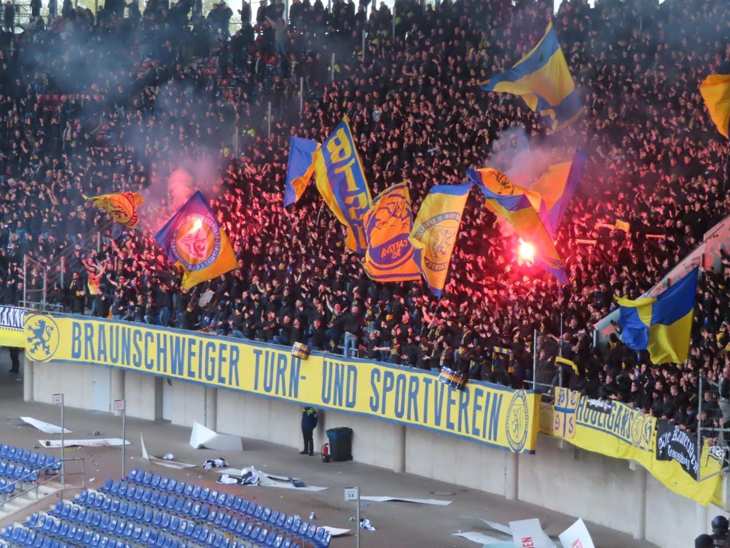 Hannover 96 – Eintracht Braunschweig 2-0 (17)