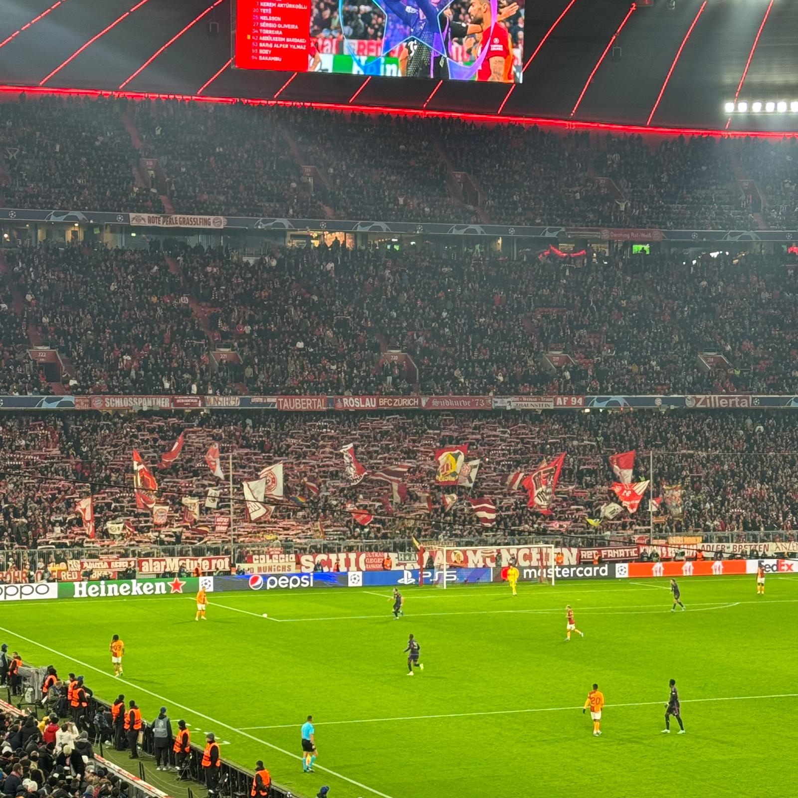Heimfans | FC Bayern München – Galatasaray (08.11.2023) 2-1