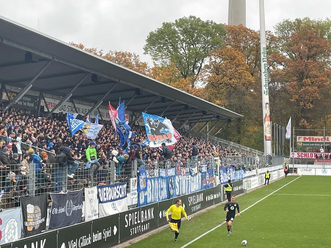 Heimfans | Stuttgarter Kickers – Kickers Offenbach (18.11.2023) 1-0