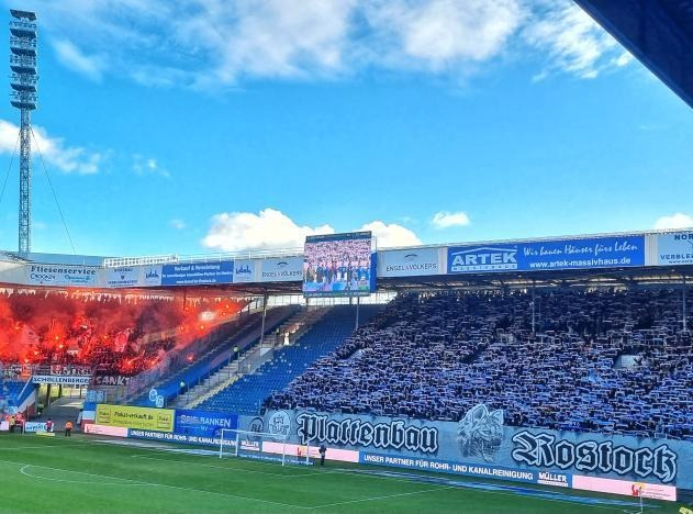 FC Hansa Rostock – FC St. Pauli (10)