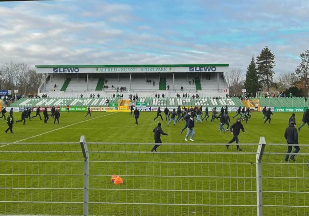 BSG Chemie Leipzig – 1. FC Lokomotive Leipzig 1-1 (5)
