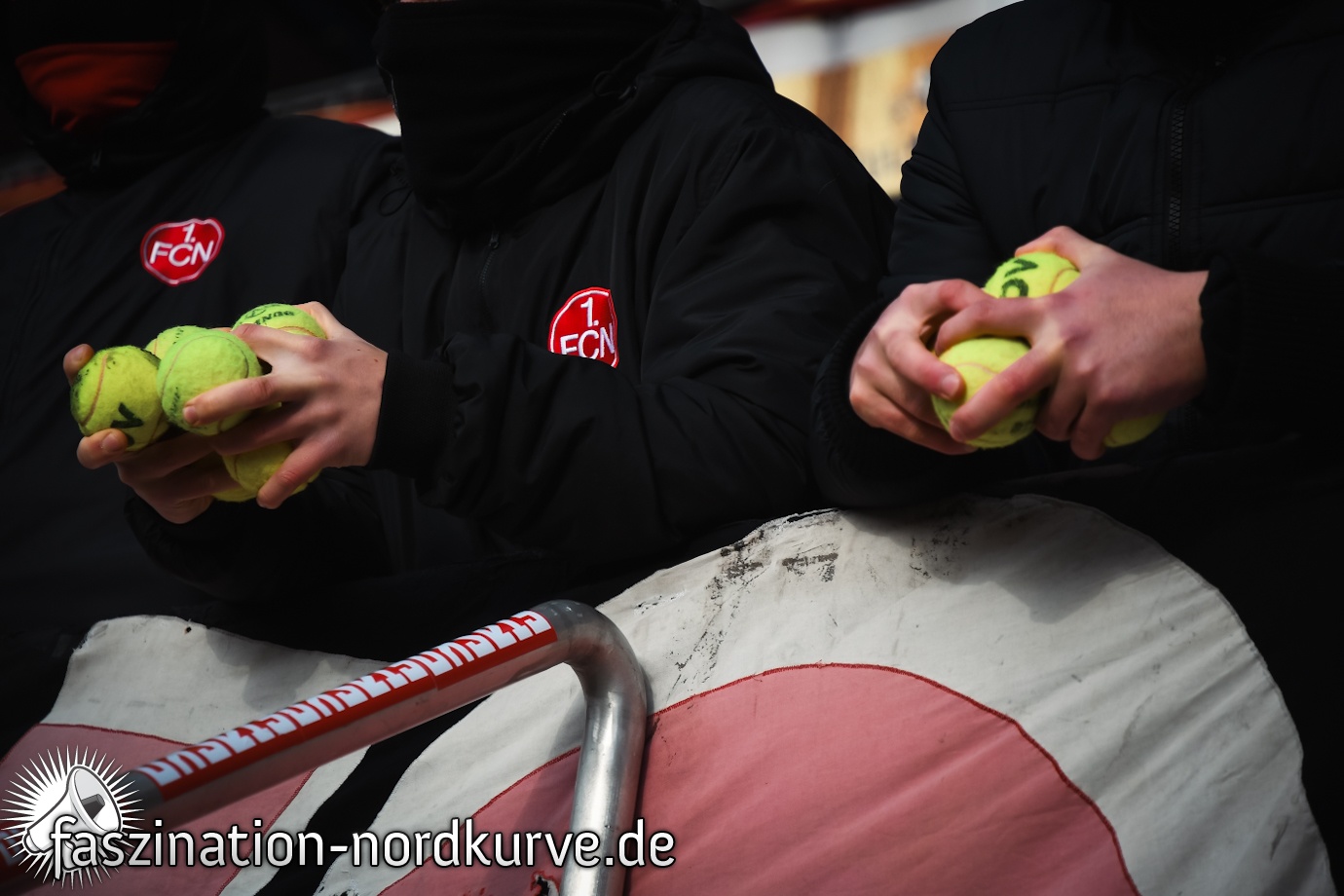 1. FC Nürnberg – Hamburger SV 0-2 (10)