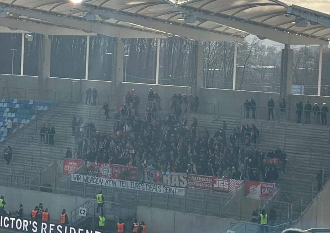 1. FC Saarbrücken – SSV Jahn Regensburg 2-2 (4)