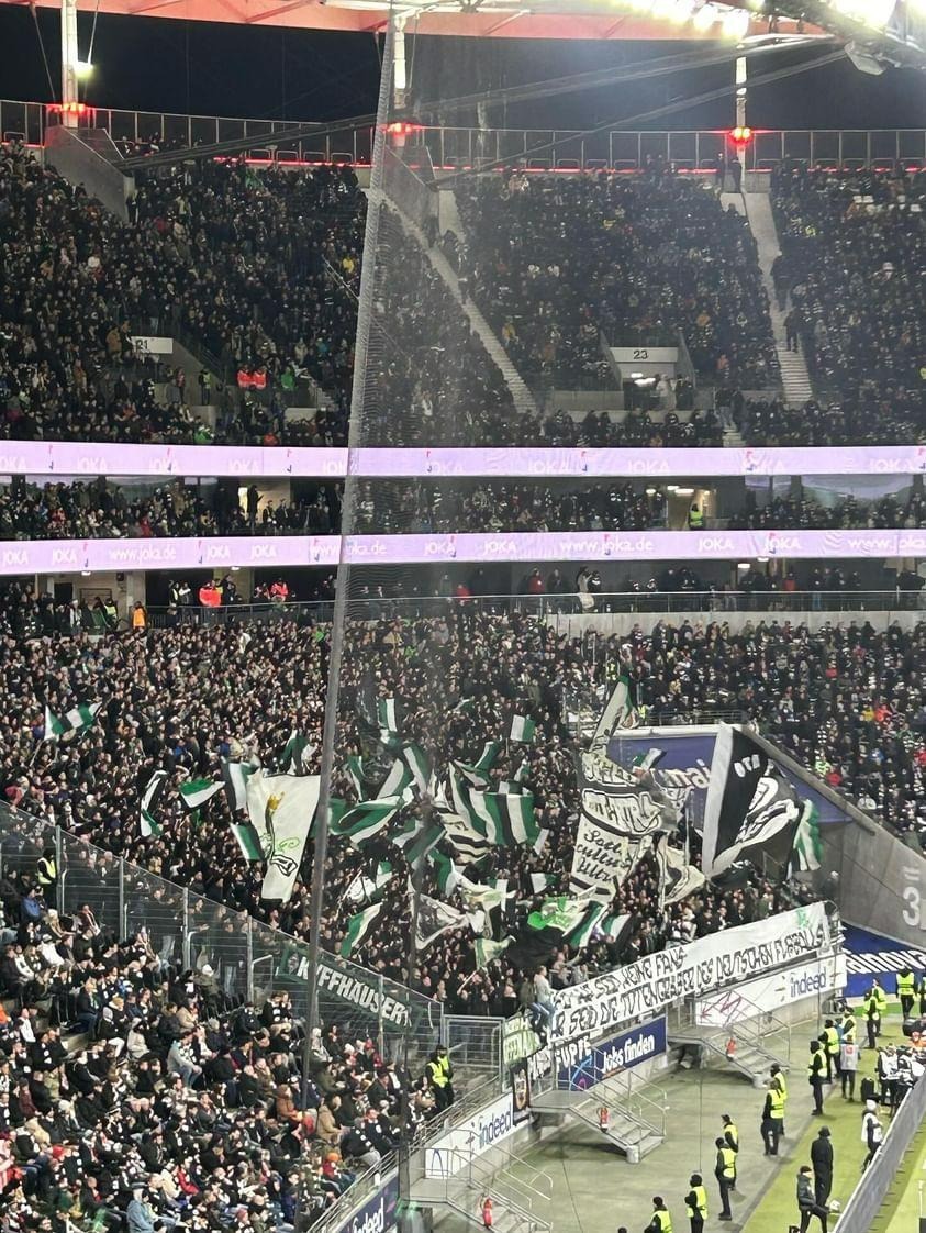 Eintracht Frankfurt – Borussia Mönchengladbach 2-1 (4)