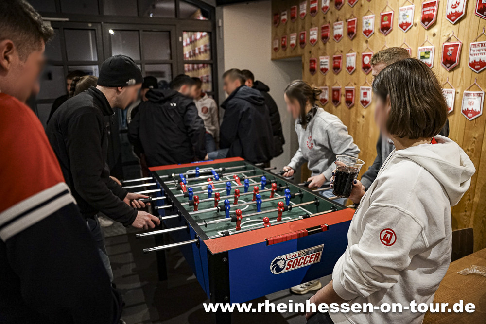 1. FSV Mainz 05 – VfL Wolfsburg 1-1 (18)