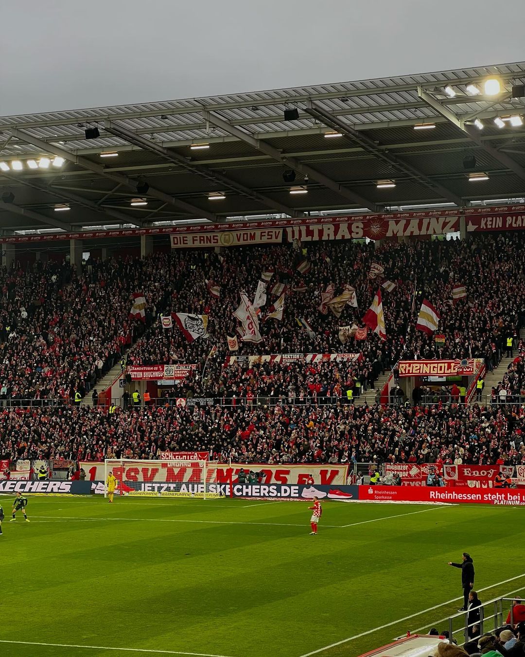 1. FSV Mainz 05 – VfL Wolfsburg 1-1 (20)
