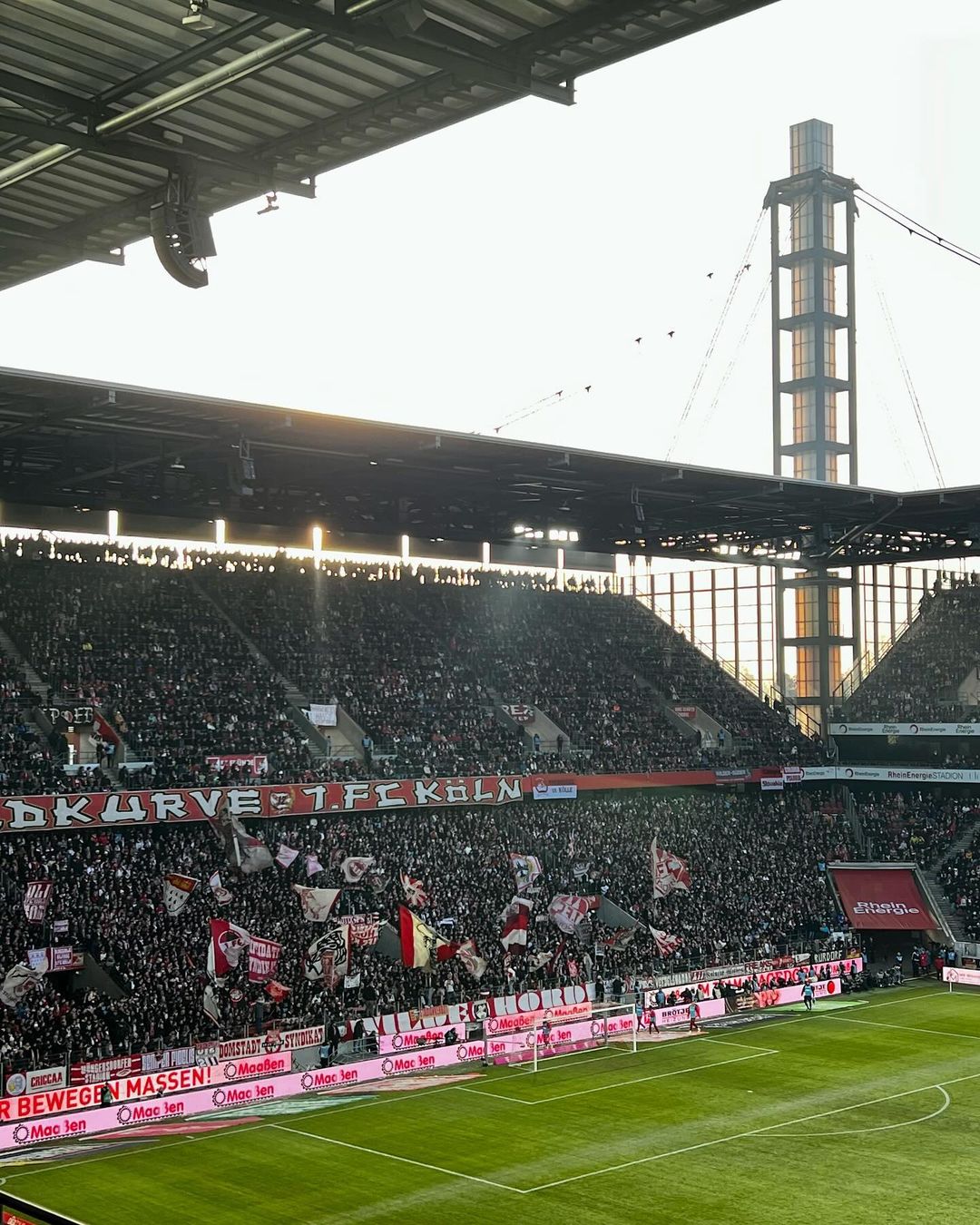 1. FC Köln – Borussia Dortmund 0-4 (28)