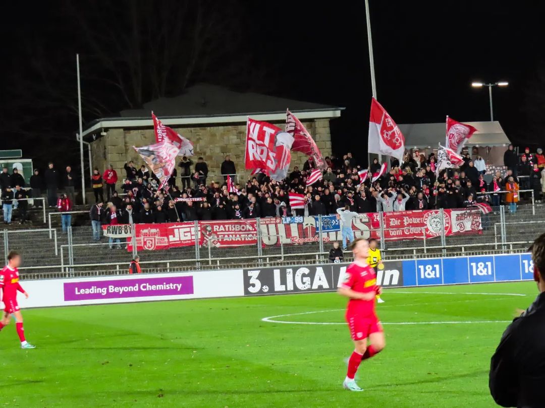 Borussia Dortmund II – SSV Jahn Regensburg 1-0 (4)