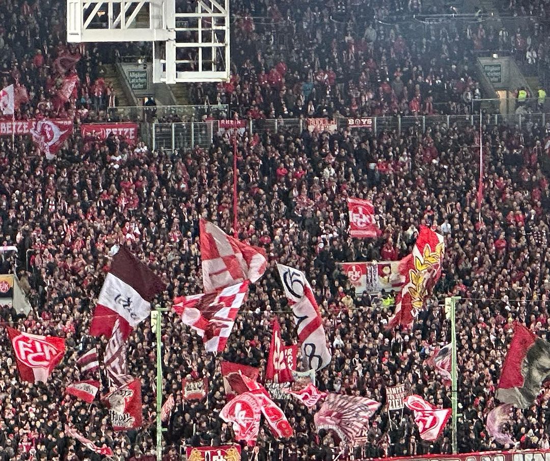 1. FC Kaiserslautern – FC Schalke 04 4-1 (8)