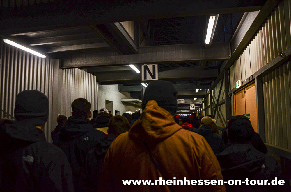 1. FSV Mainz 05 U19 – FC Barcelona U19 6:5 n.E. (10)