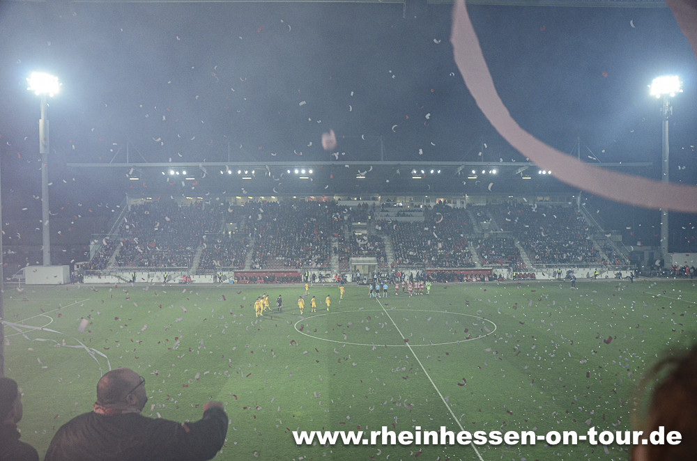 1. FSV Mainz 05 U19 – FC Barcelona U19 6:5 n.E. (21)