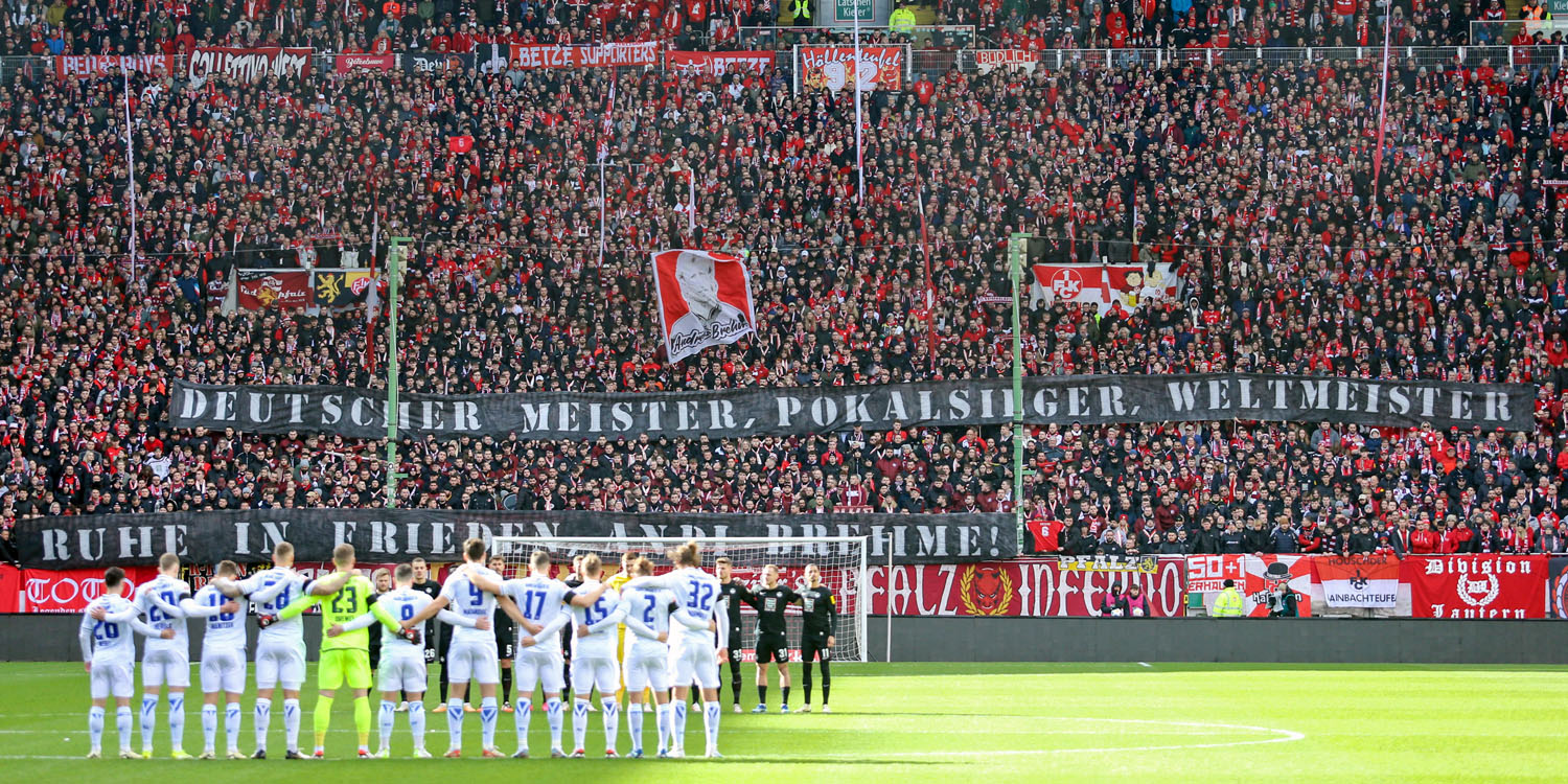 1. FC Kaiserslautern – Karlsruher SC 0-4 (9)