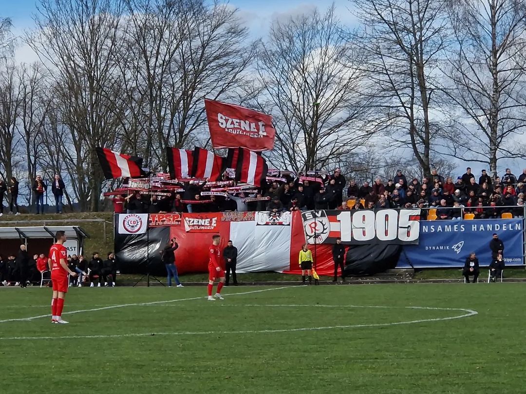 FC Holzhausen – SSV Reutlingen 2-2 (4)