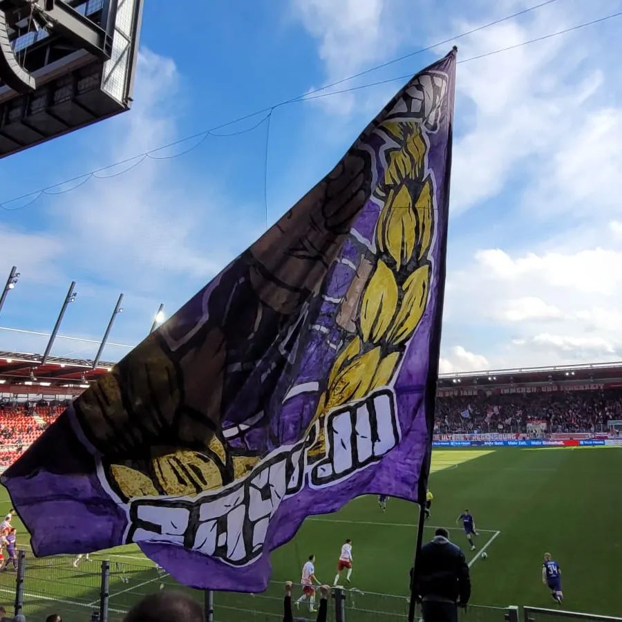 SSV Jahn Regensburg – FC Erzgebirge Aue 0-0 (1)