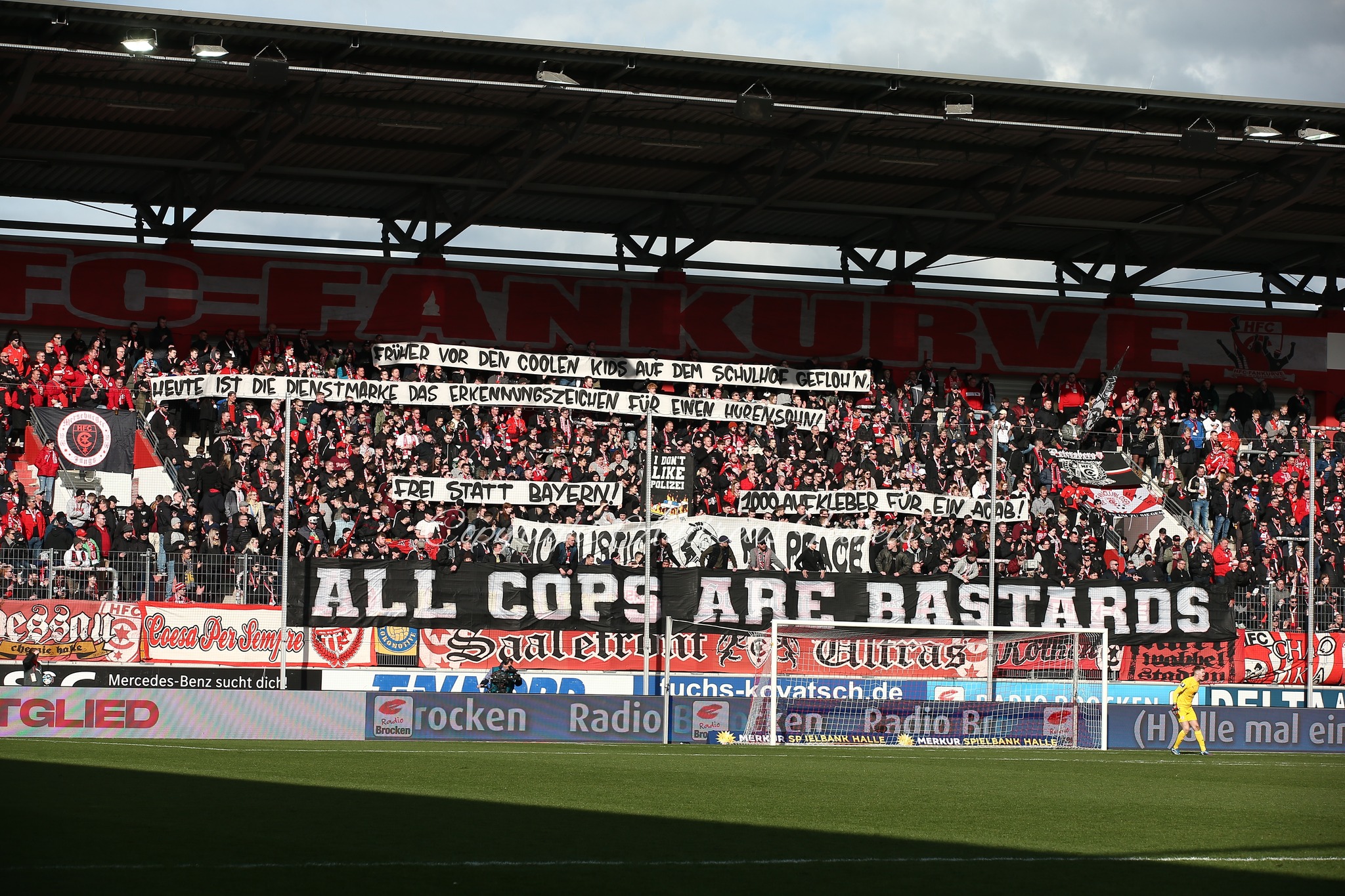 Hallescher FC – VfB Lübeck 3-0 (1)