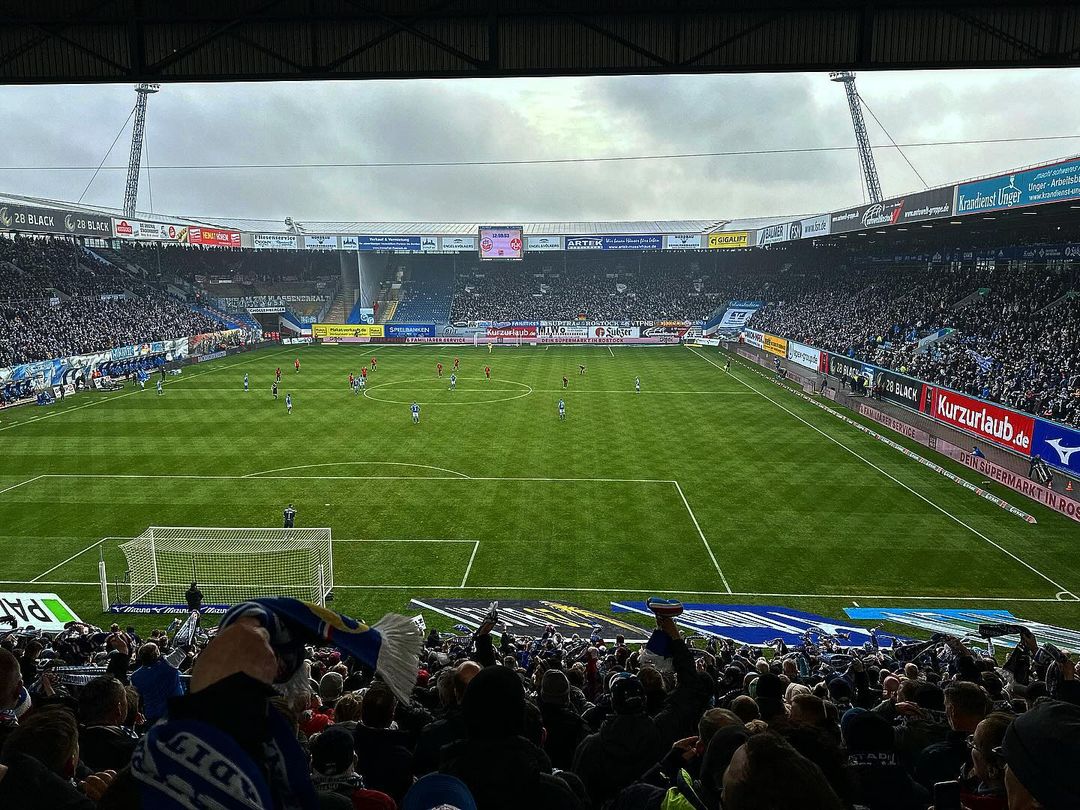 FC Hansa Rostock – 1. FC Kaiserslautern 0-3 (12)