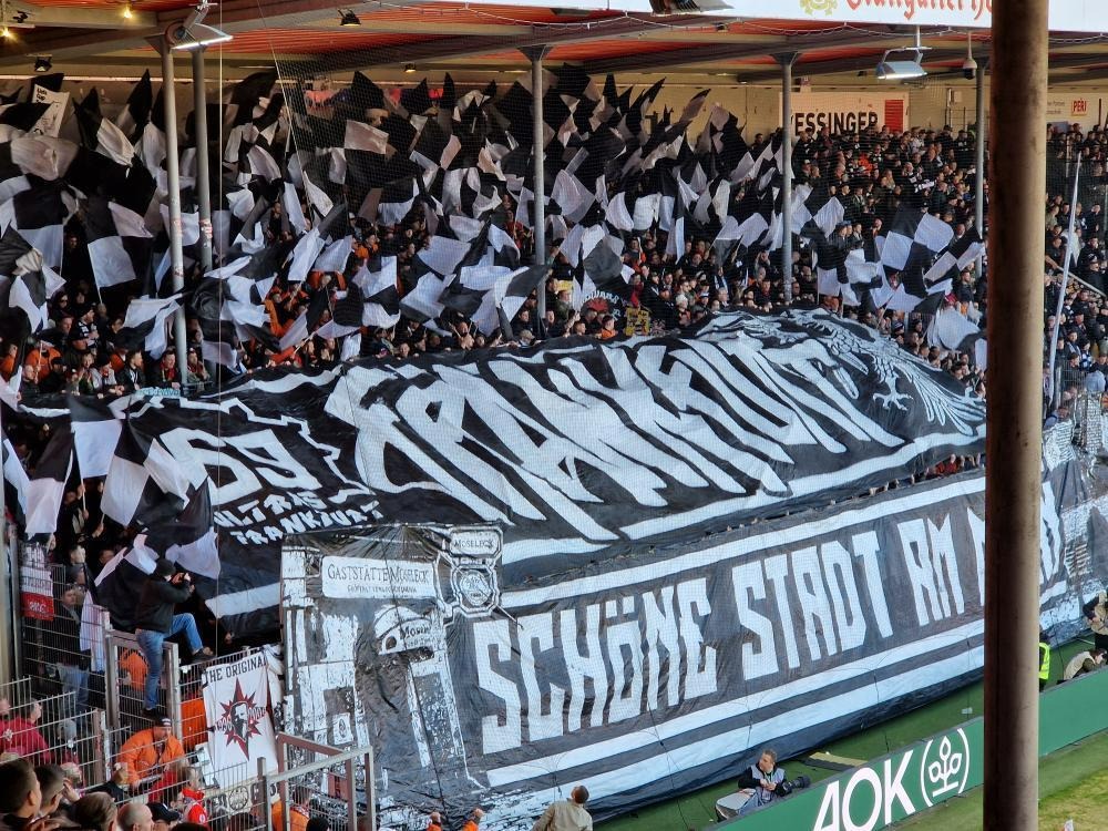 1. FC Heidenheim – Eintracht Frankfurt 1-2 (17)