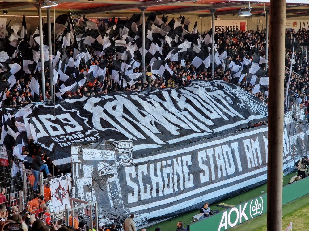 1. FC Heidenheim – Eintracht Frankfurt 1-2 (18)