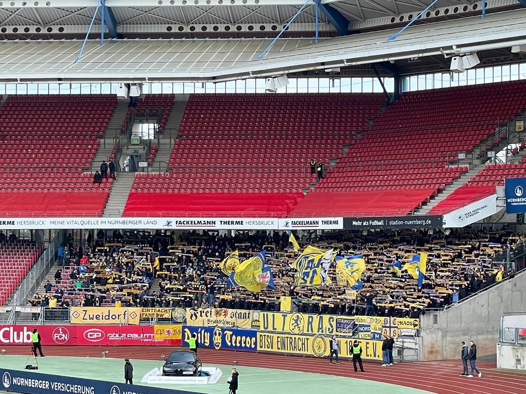 1. FC Nürnberg – Eintracht Braunschweig 2-1 (22)