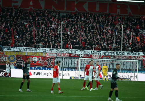 Hallscher FC – SC Freiburg II 2-2 (7)