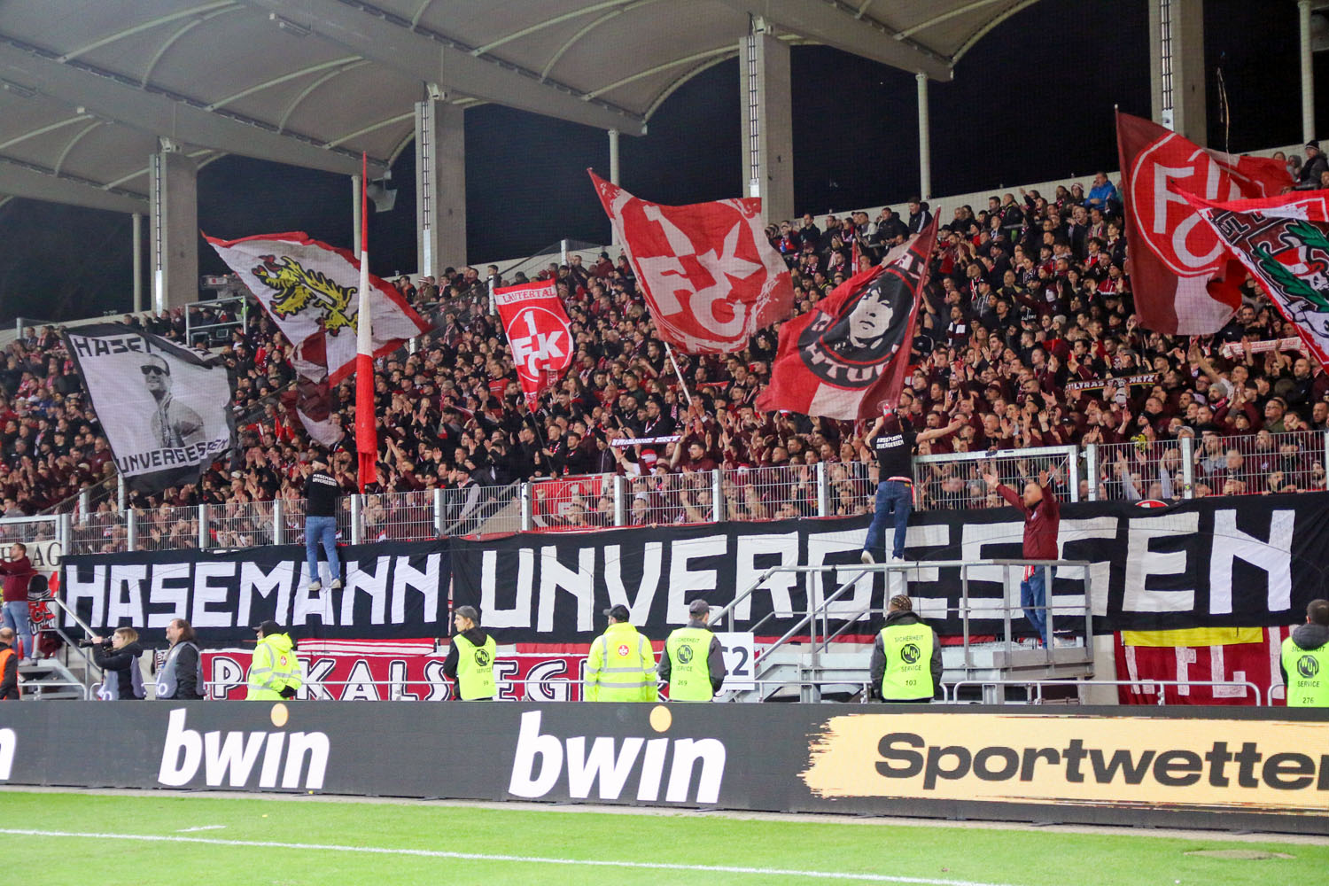 1. FC Saarbrücken – 1. FC Kaiserslautern 0-2 (27)