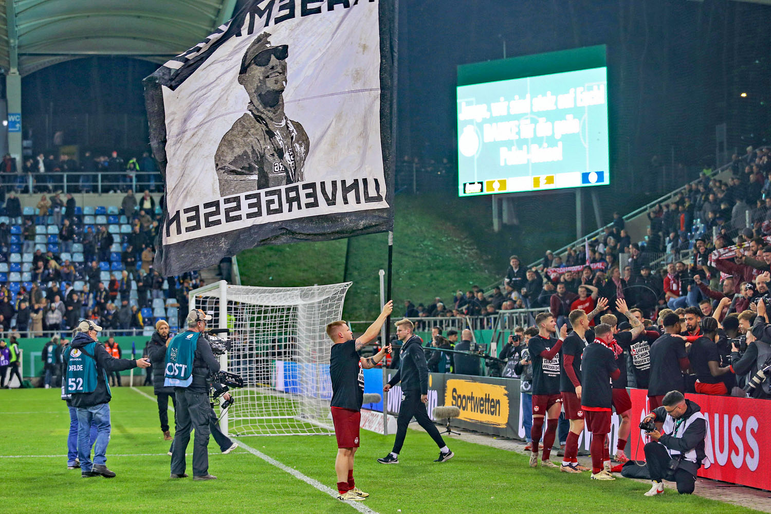 1. FC Saarbrücken – 1. FC Kaiserslautern 0-2 (41)