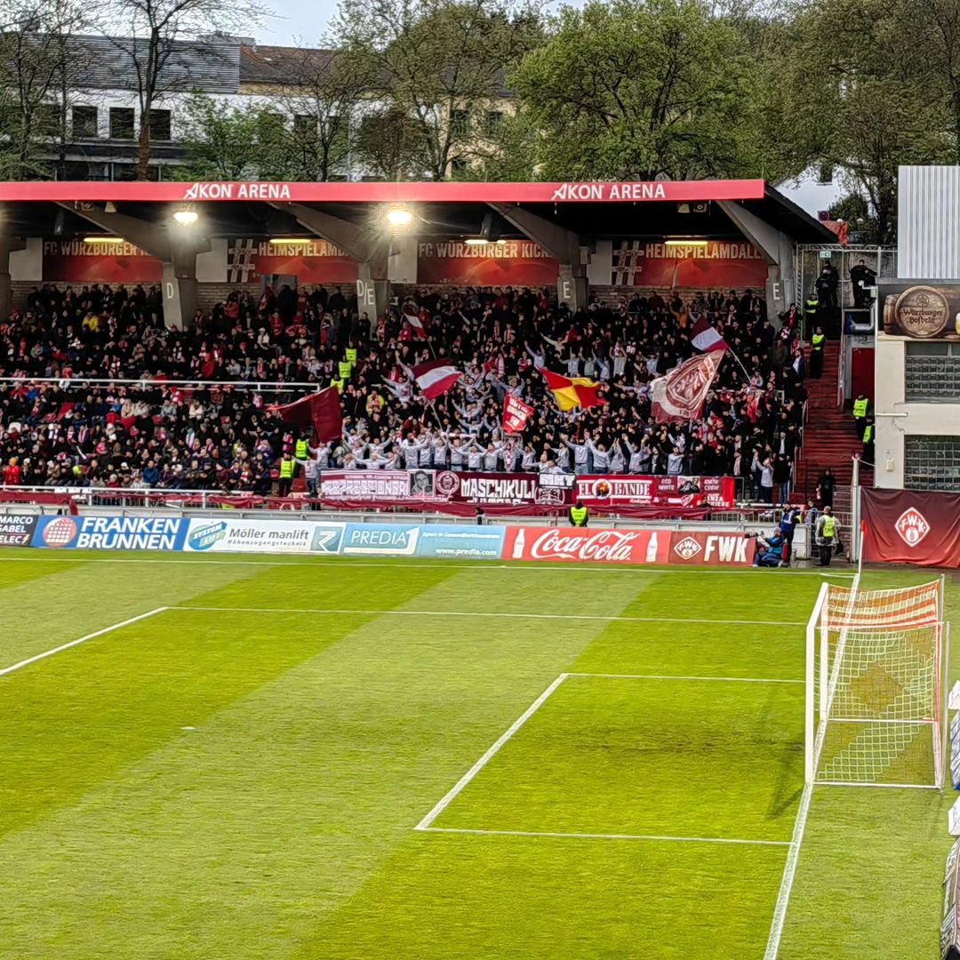 Würzburger Kickers – 1. FC Schweinfurt 05 3-0 (5)