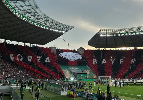 1. FC Kaiserslautern – Bayer 04 Leverkusen 0-1 (40)