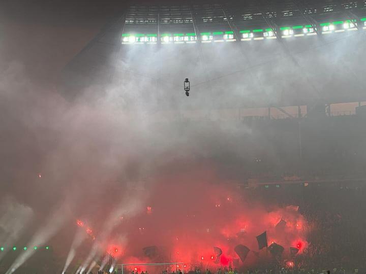 1. FC Kaiserslautern – Bayer 04 Leverkusen 0-1 (44)