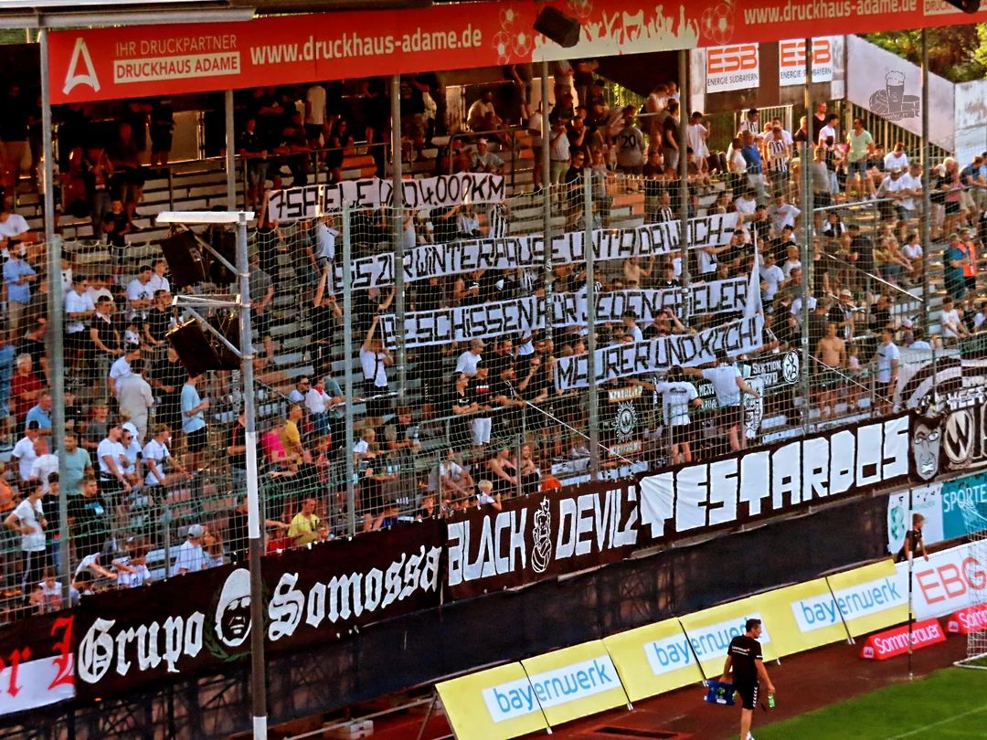 Wacker Burghausen – FC Bayern München II 0-1 (6)