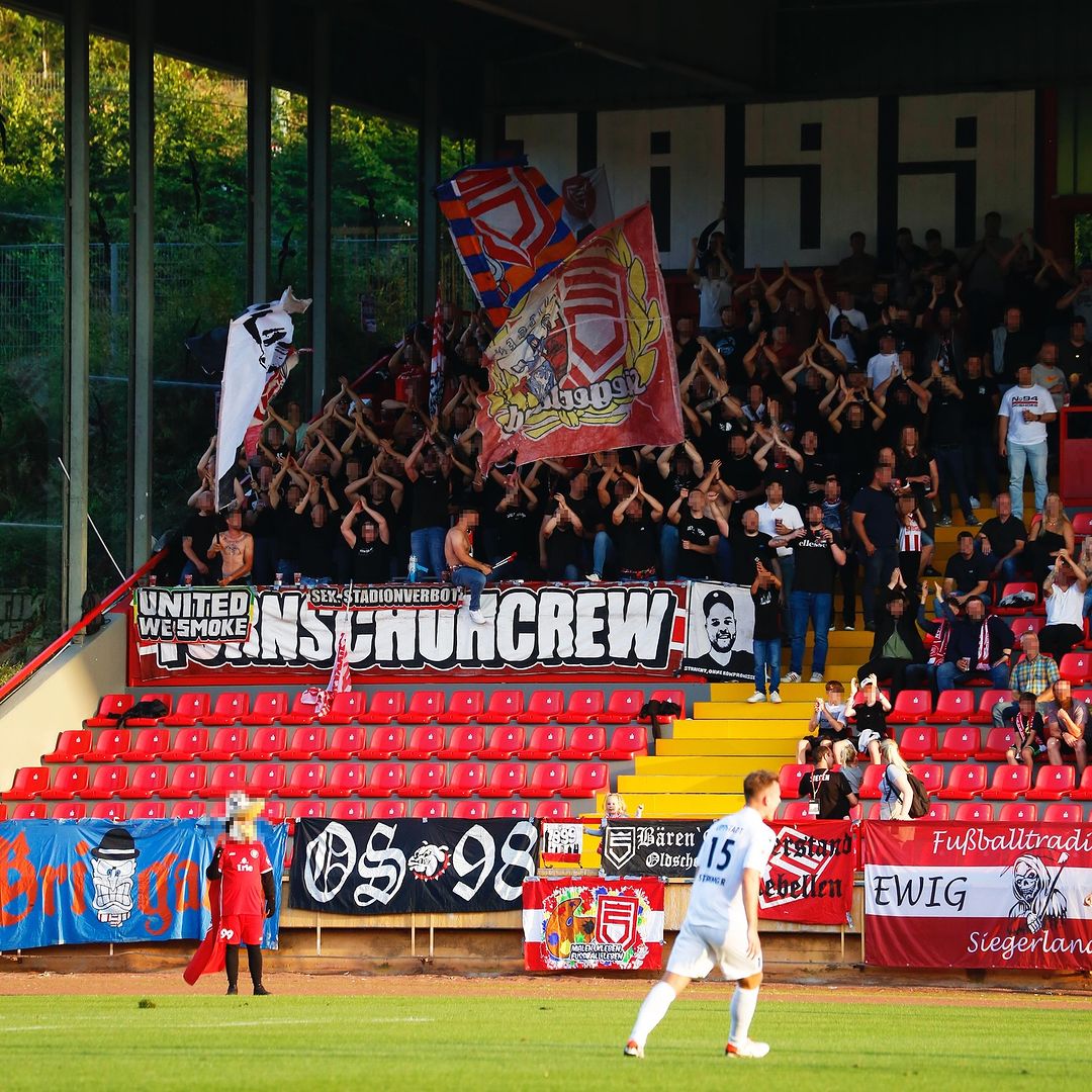 Sportfreunde Siegen – SV Lippstadt 08 2-1 (2)