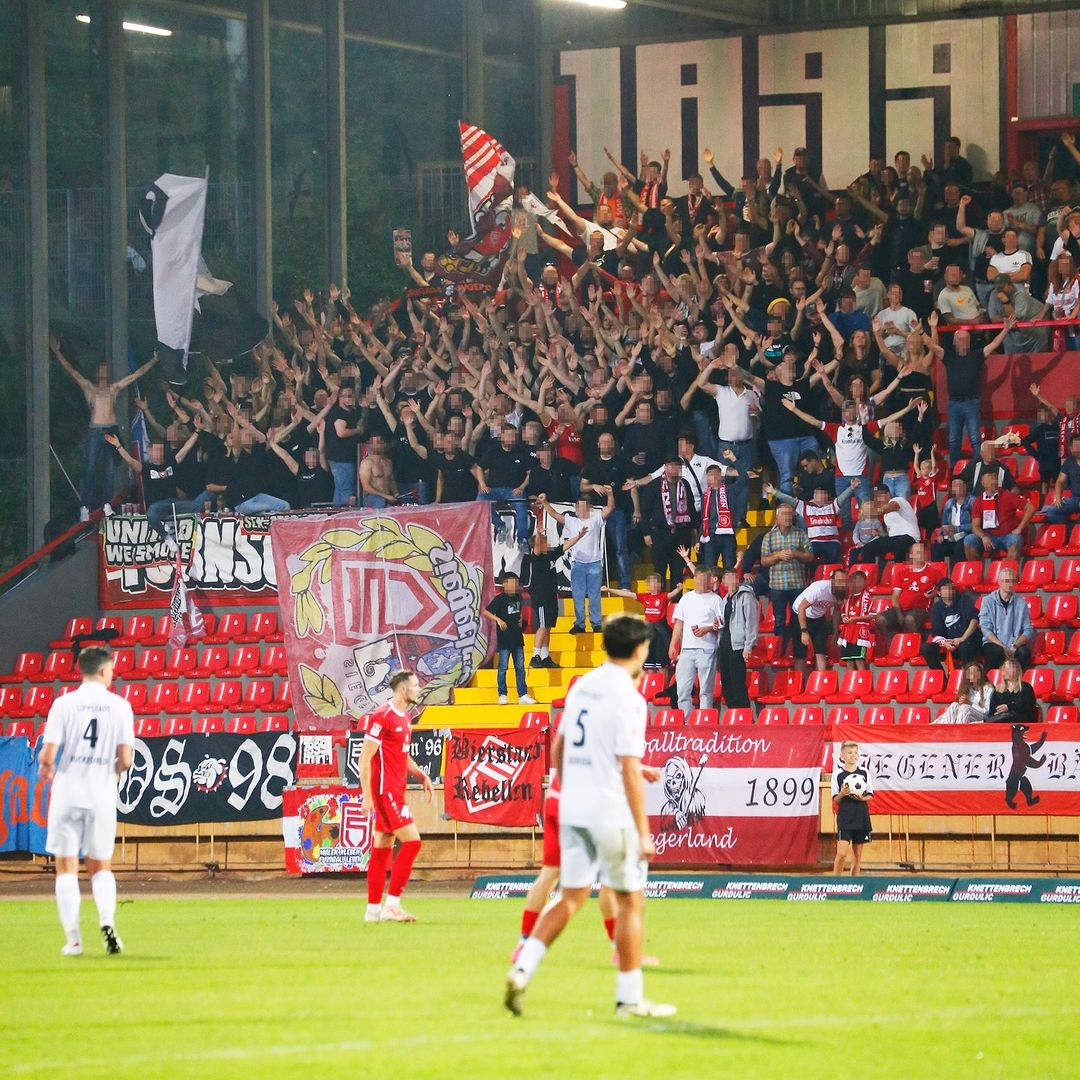 Sportfreunde Siegen – SV Lippstadt 08 2-1 (3)