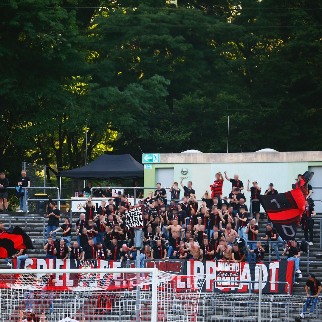 Sportfreunde Siegen – SV Lippstadt 08 2-1 (4)