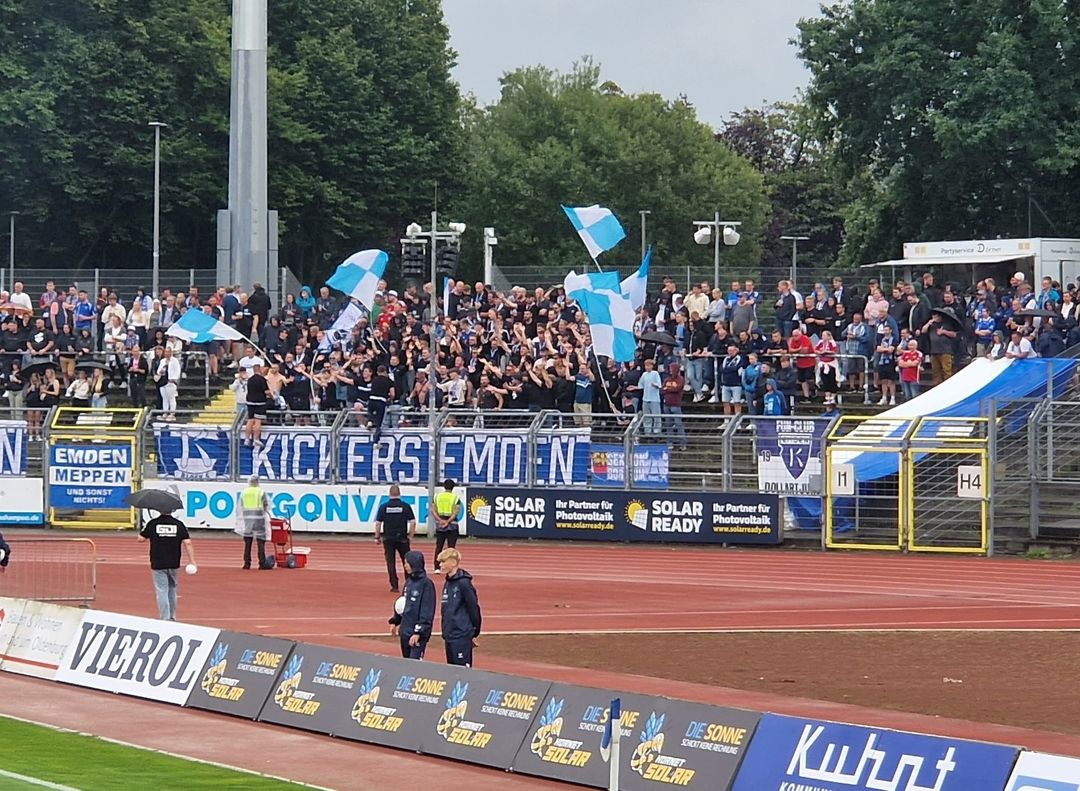 VfB Oldenburg – Kickers Emden 0-3 (1)