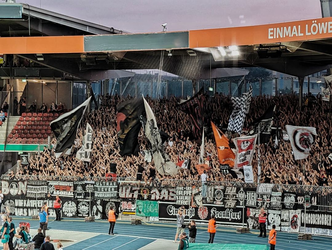 Eintracht Braunschweig – Eintracht Frankfurt 1-4 (64)