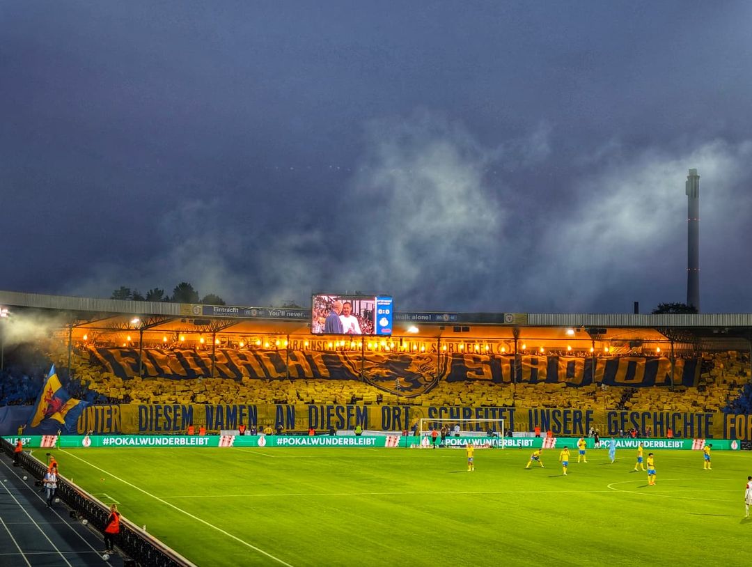 Eintracht Braunschweig – Eintracht Frankfurt 1-4 (20)