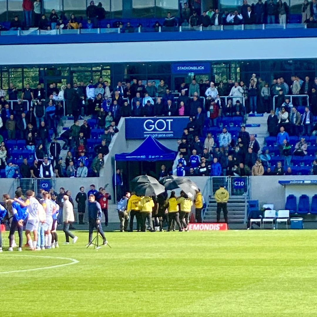 FC Carl Zeiss Jena – 1. FC Lokomotive Leipzig 0-1 (10)