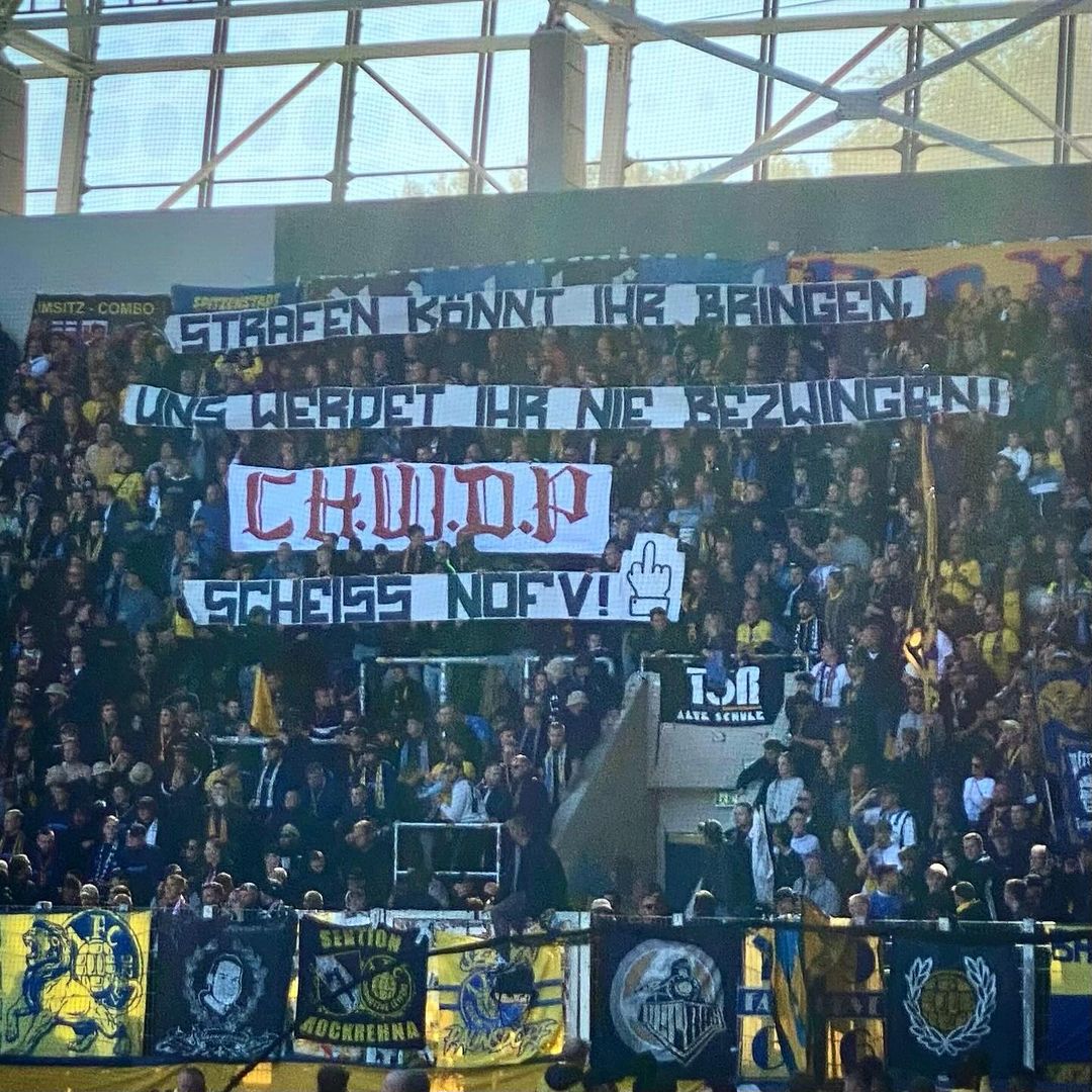 FC Carl Zeiss Jena – 1. FC Lokomotive Leipzig 0-1 (4)