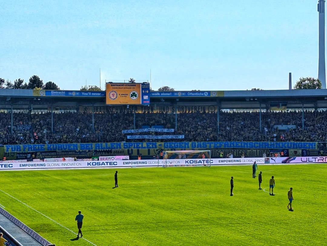 Eintracht Braunschweig – SpVgg Fürth 2-0 (10)