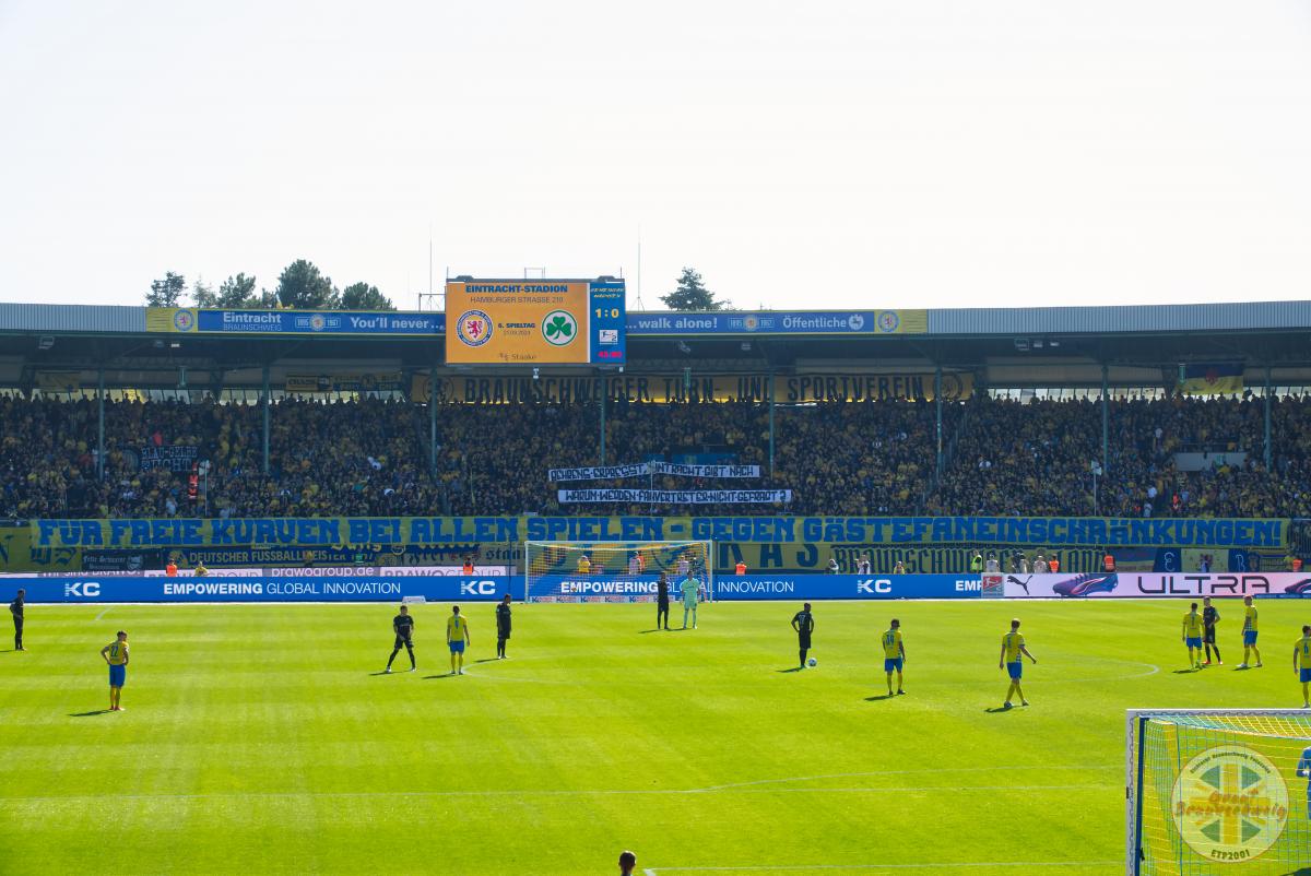Eintracht Braunschweig – SpVgg Fürth 2-0 (13)