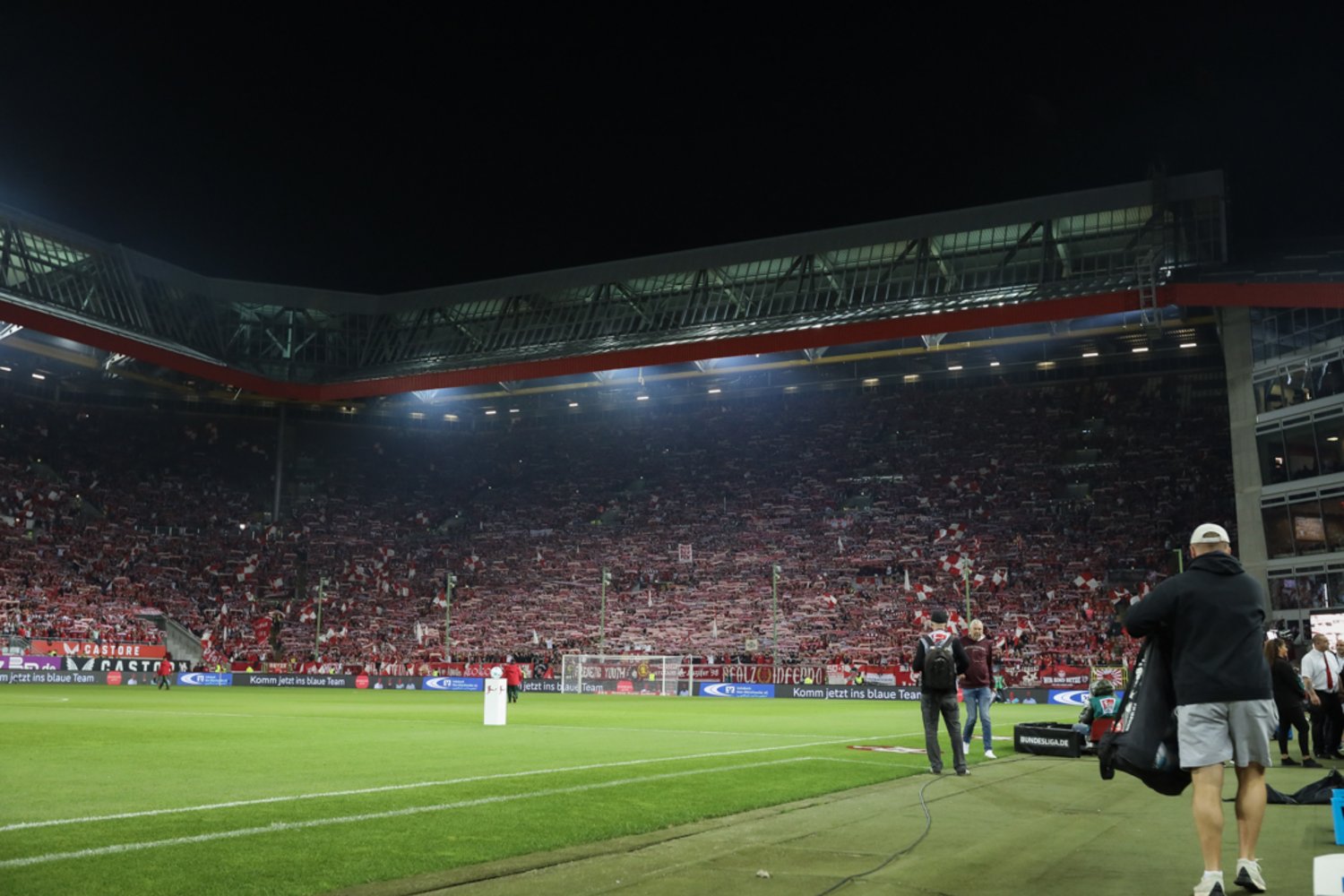 1. FC Kaiserslautern – Hamburger SV 2-2 (24)