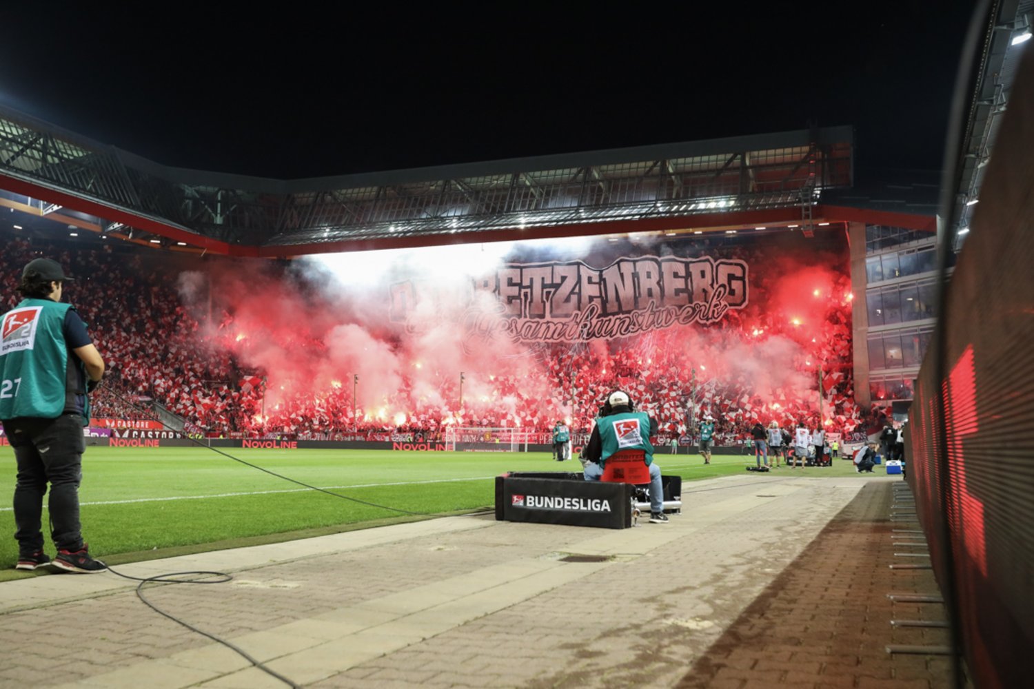 1. FC Kaiserslautern – Hamburger SV 2-2 (25)