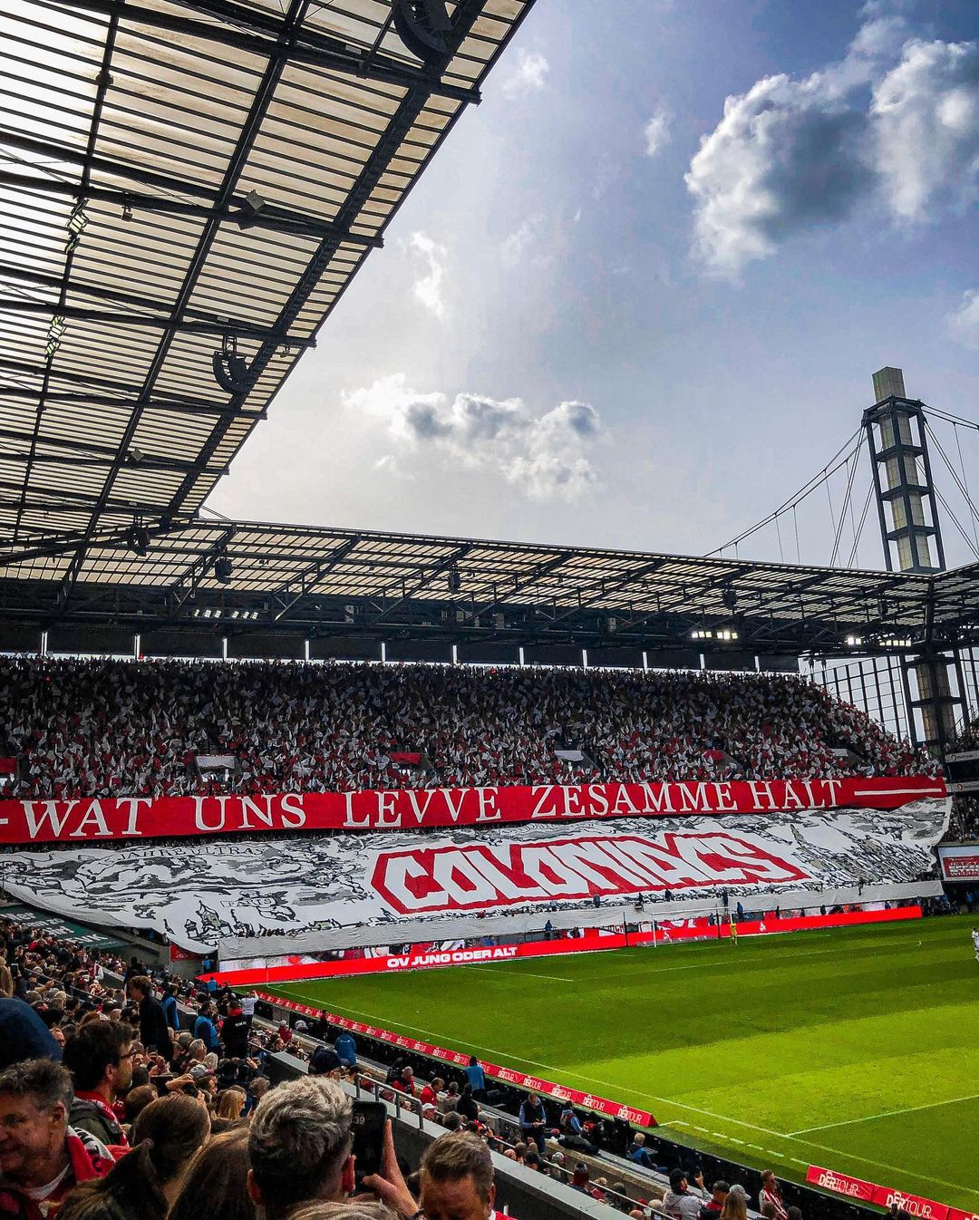 1. FC Köln – Karlsruher SC 4-4 (9)