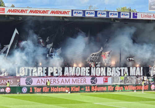 Holstein Kiel – Eintracht Frankfurt 2-4 (10)