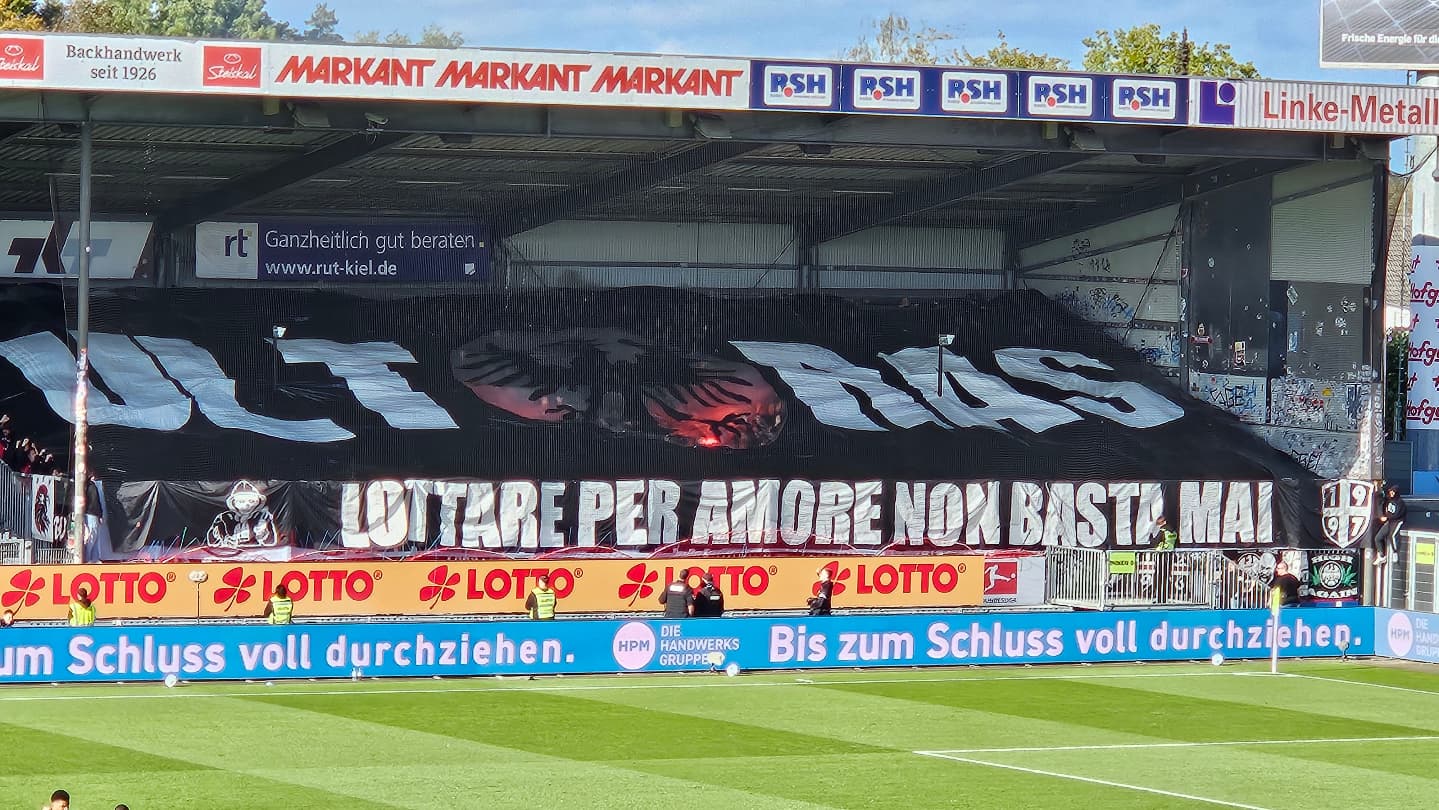 Holstein Kiel – Eintracht Frankfurt 2-4 (19)