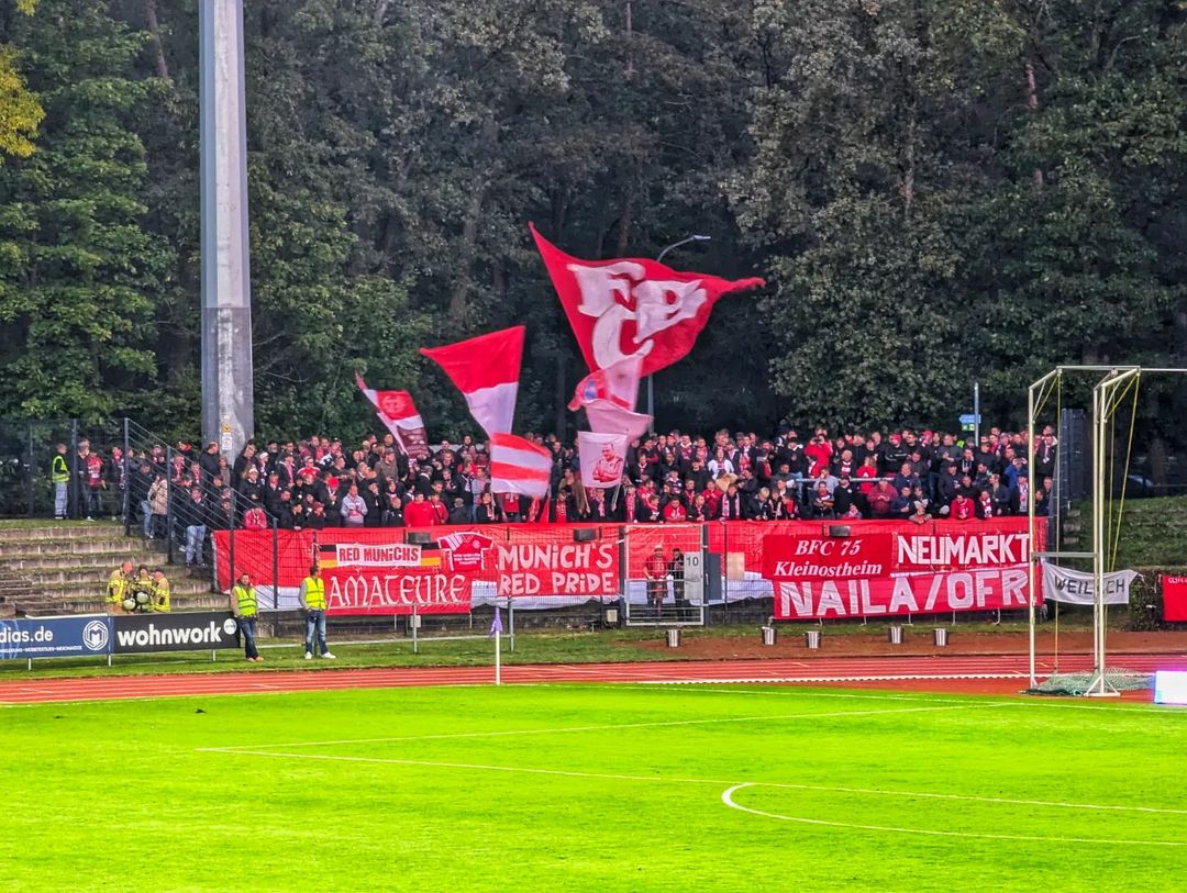 FC Eintracht Bamberg – FC Bayern München II 0-2 (5)