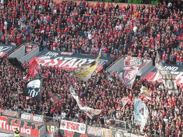 Bayer 04 Leverkusen – Holstein Kiel 2-2 (9)