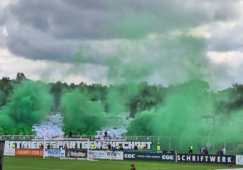 1. FC Lokomotive Leipzig – BSG Chemie Leipzig 2-0 (2)