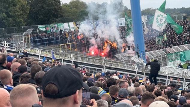 1. FC Lokomotive Leipzig – BSG Chemie Leipzig 2-0 (3)